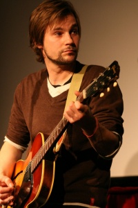 Julian GUY